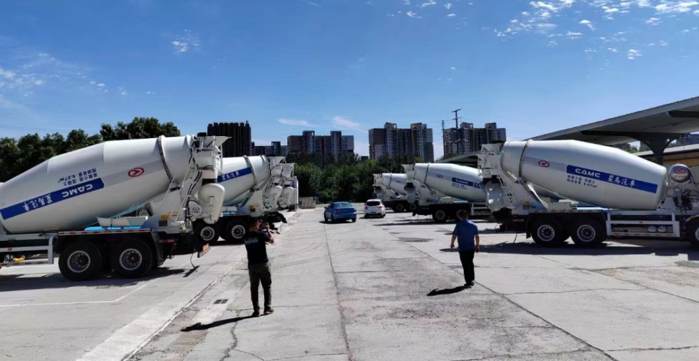 破局电动化"最后一公里"，5500jcjc线路检测重卡全场景充电解决方案